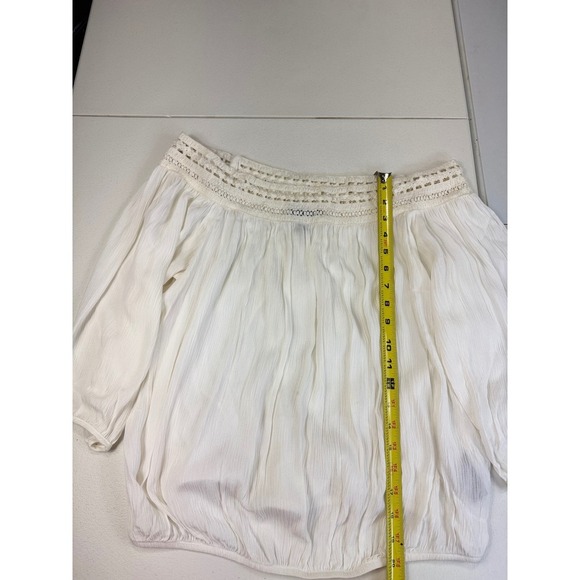 A. Byer White Crochet Trim Off Shoulder 3/4 Sleeve Blouse Top‎ Size L - Picture 3 of 9